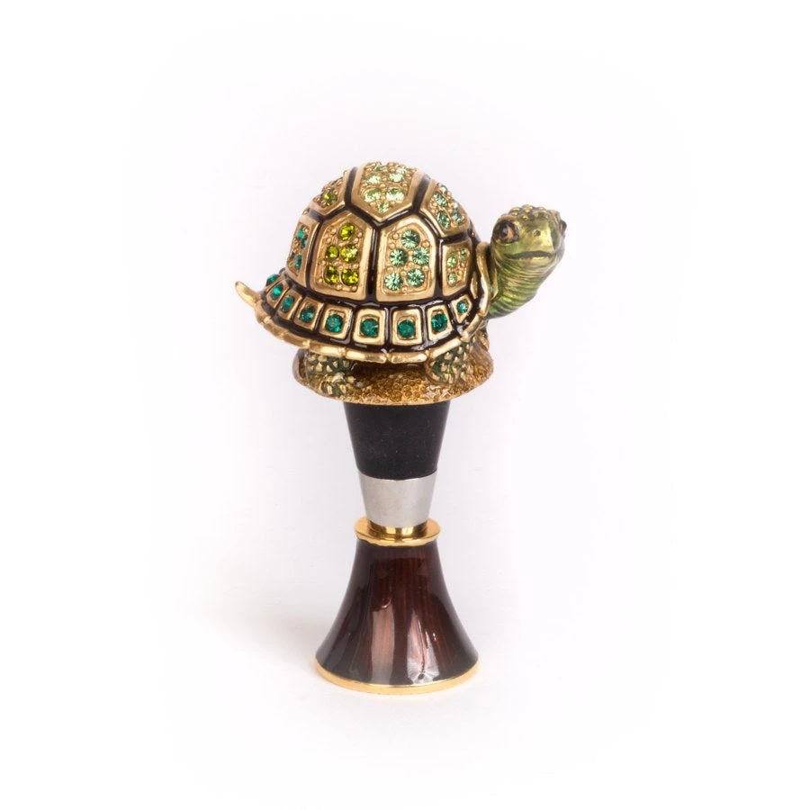 Jay Strongwater Evan Turtle Wine Stopper & Stand ENTERTAINING 1 Jay Strongwater Evan Turtle Wine Stopper & Stand ENTERTAINING